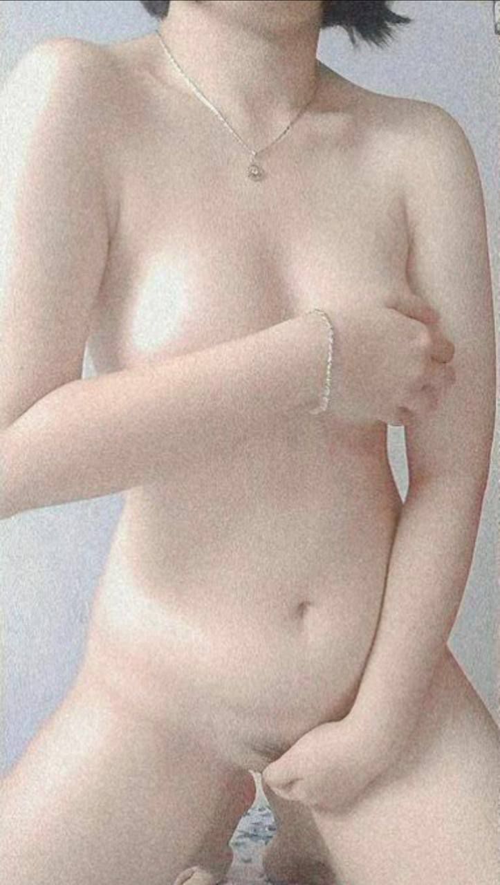 Em dâu hư hỏng vắt sữa và đẩy